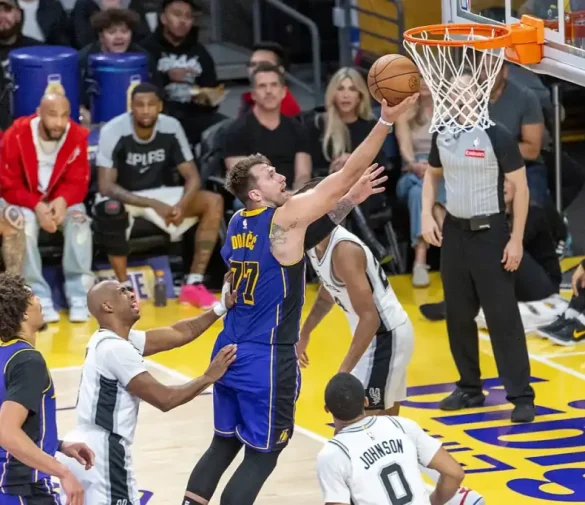 Los Angeles Lakers – Houston Rockets : Tipovi