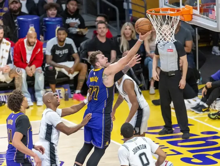 Los Angeles Lakers – Houston Rockets : Tipovi
